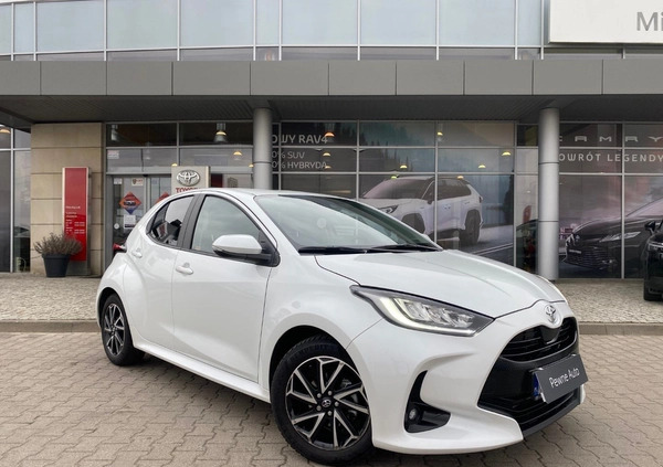 Toyota Yaris cena 91900 przebieg: 2355, rok produkcji 2023 z Kalisz małe 497